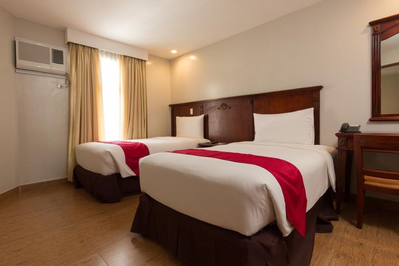 Mj Hotel And Suites Cebu Exterior photo